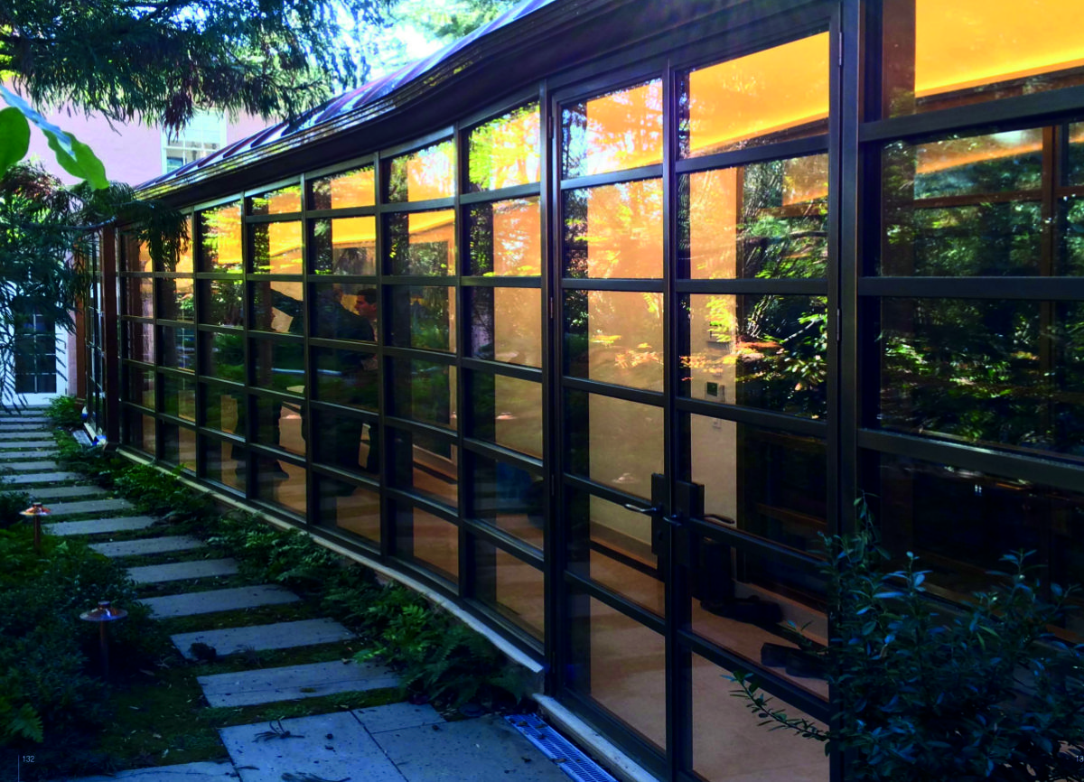 Architectural glazing for modern windows in luxury projects