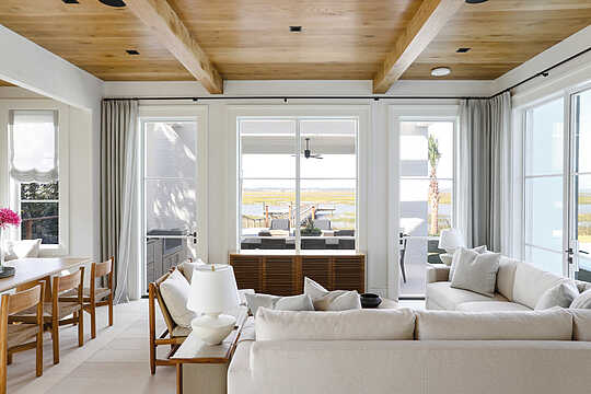 Luxury Entrance Door Design for Exclusive Homes