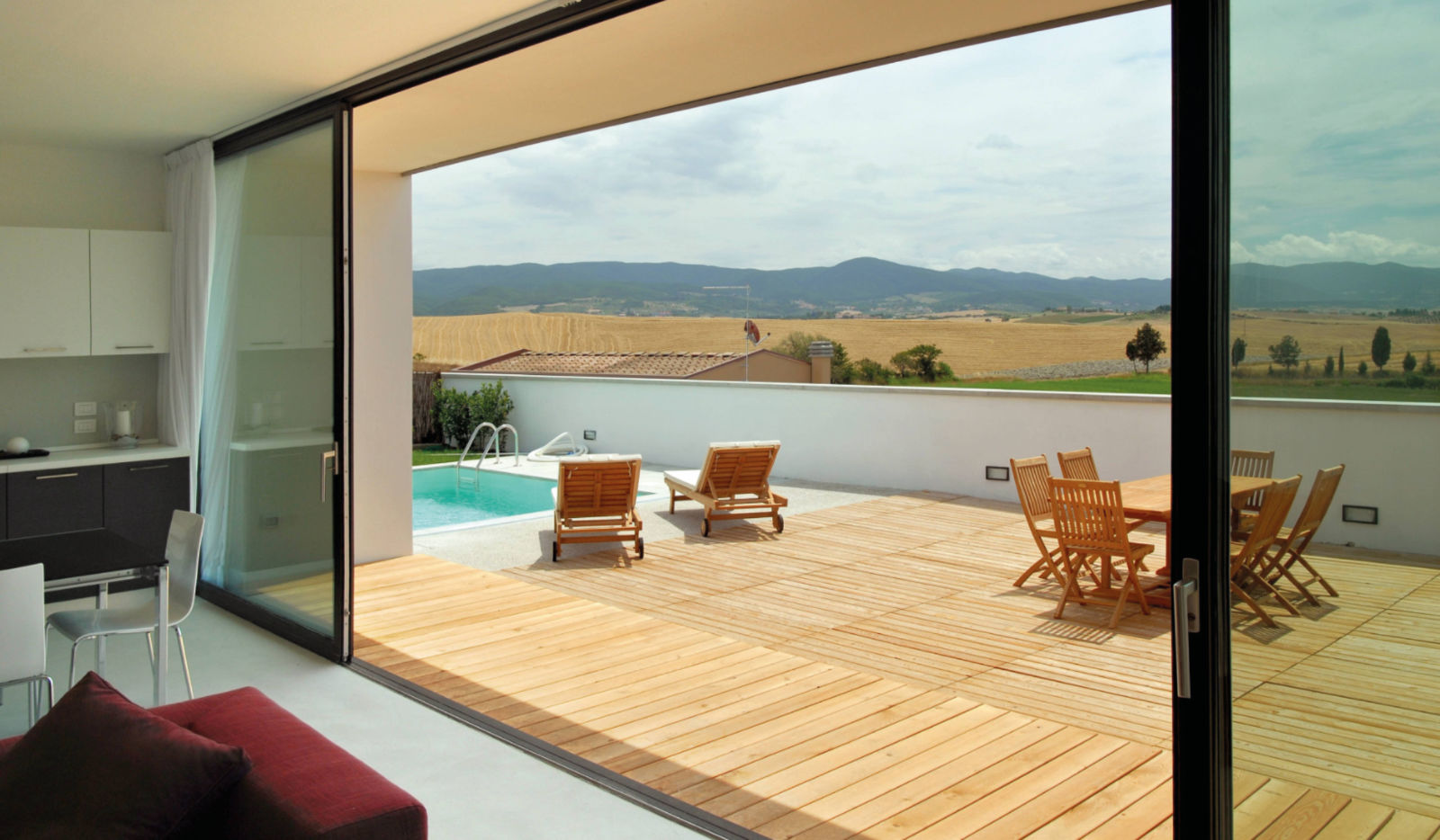 Discreet Track Lift-Slide Integration for High-End Architecture